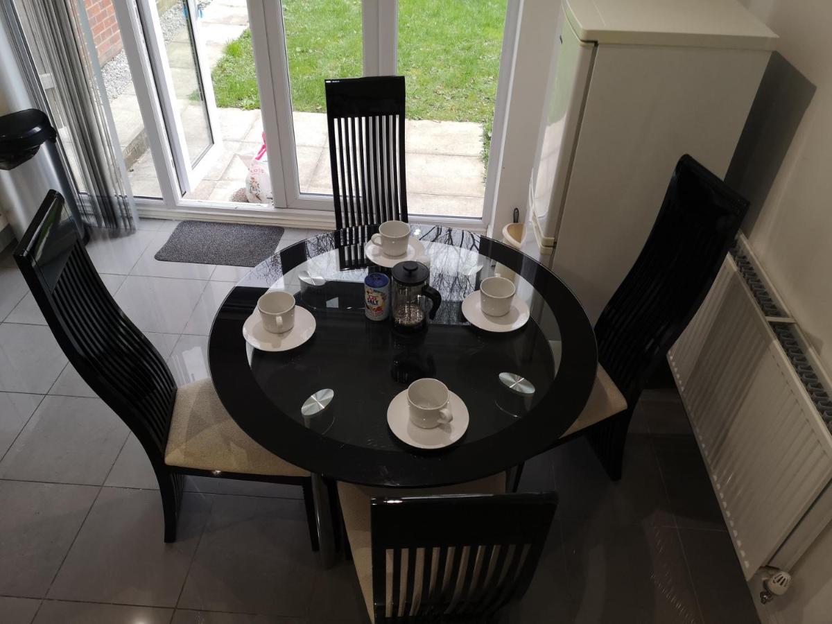 Nightingale Gardens - 4 Bed Detached House - Manchester公寓 外观 照片
