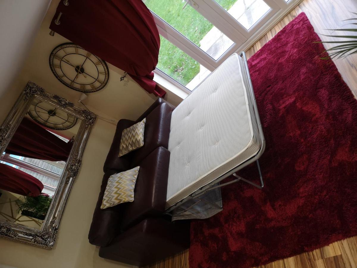 Nightingale Gardens - 4 Bed Detached House - Manchester公寓 外观 照片