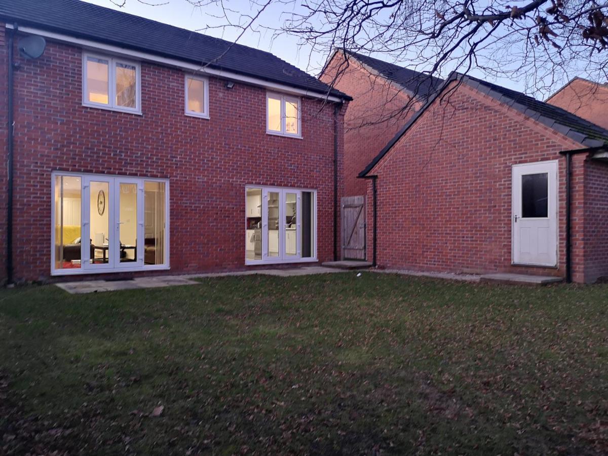 Nightingale Gardens - 4 Bed Detached House - Manchester公寓 外观 照片