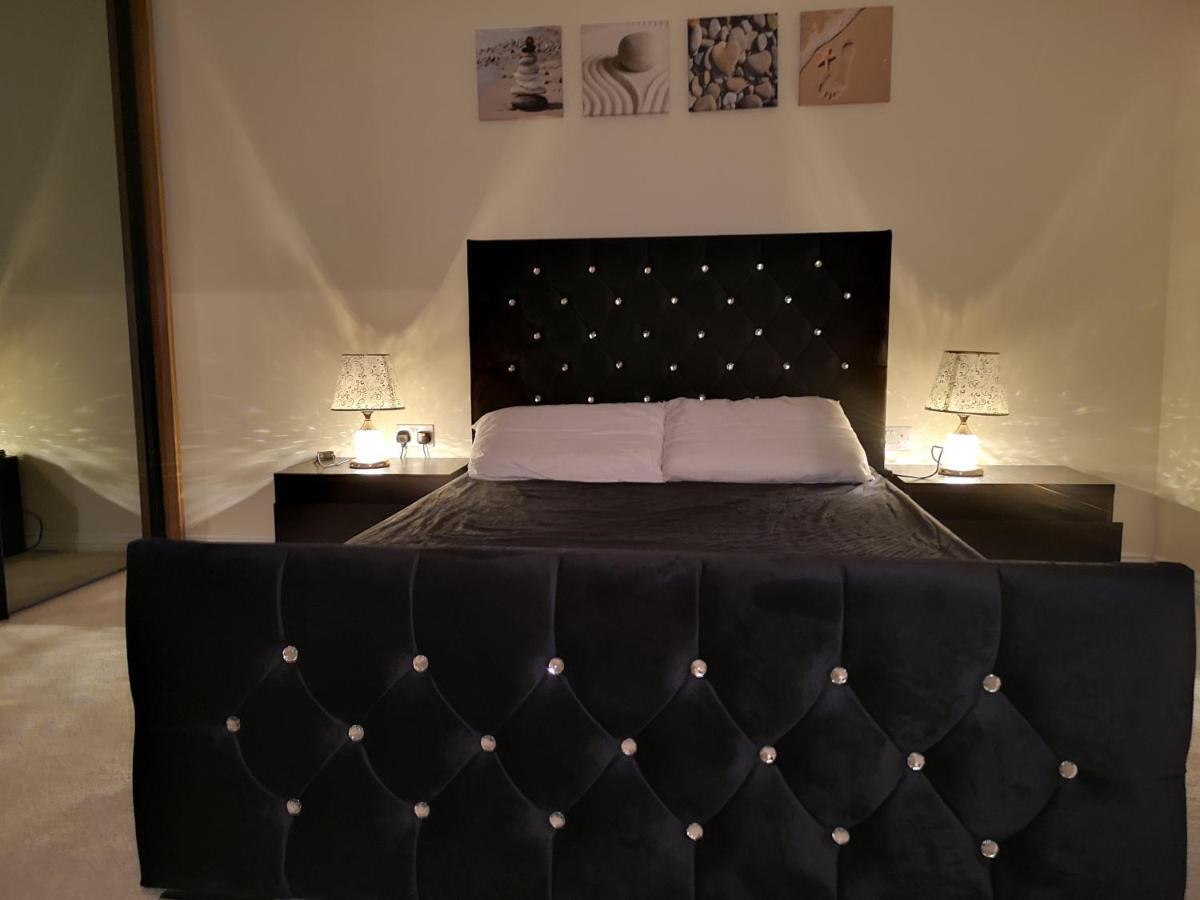 Nightingale Gardens - 4 Bed Detached House - Manchester公寓 外观 照片